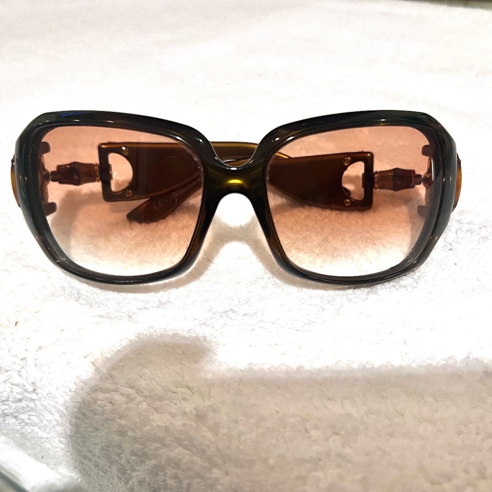 GUCCI.  vintage sunglasses